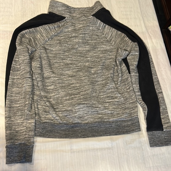 Victoria secrecy jacket - Picture 3 of 3